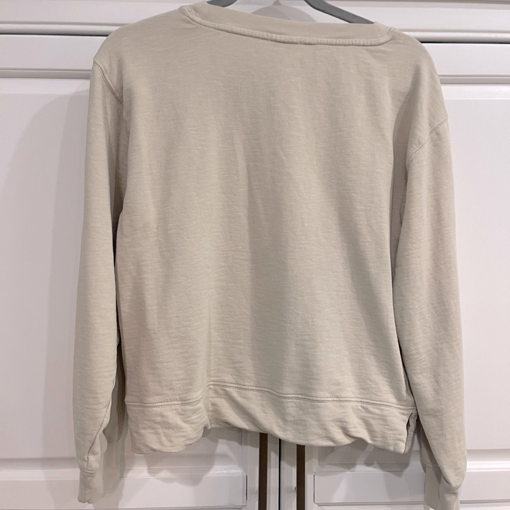 Sundance Day Dreamer Lounge Top | Cozy Normcore Sweatshirt | Loungewear | Small - Picture 8 of 8
